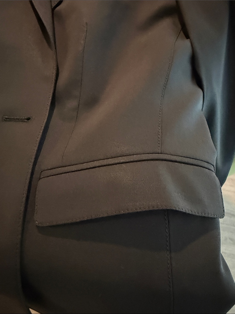 Burberry Black womens Slim Single-Breasted Blazer - Picture 4 of 6
